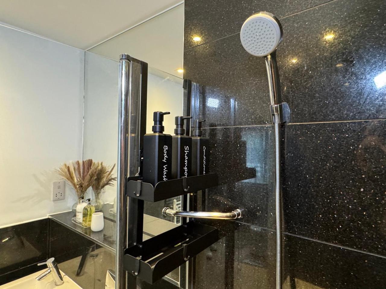 Luxury 2 Bedroom Apartment In Central Croydon With Free Parking 外观 照片