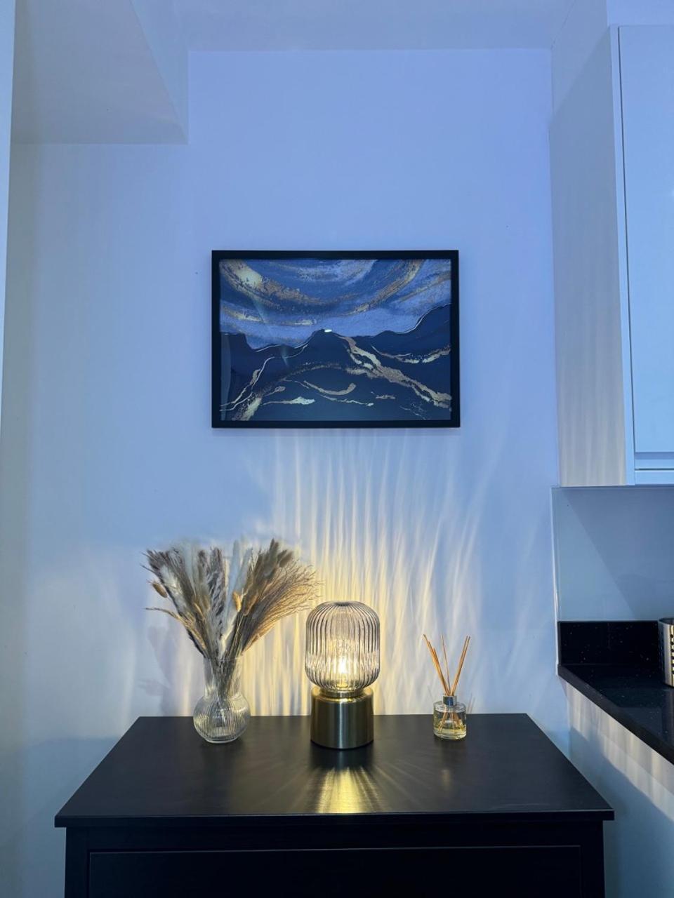 Luxury 2 Bedroom Apartment In Central Croydon With Free Parking 外观 照片